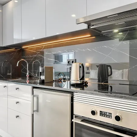 Bse15 4k, A In Madeira * Funchal (Madeira)