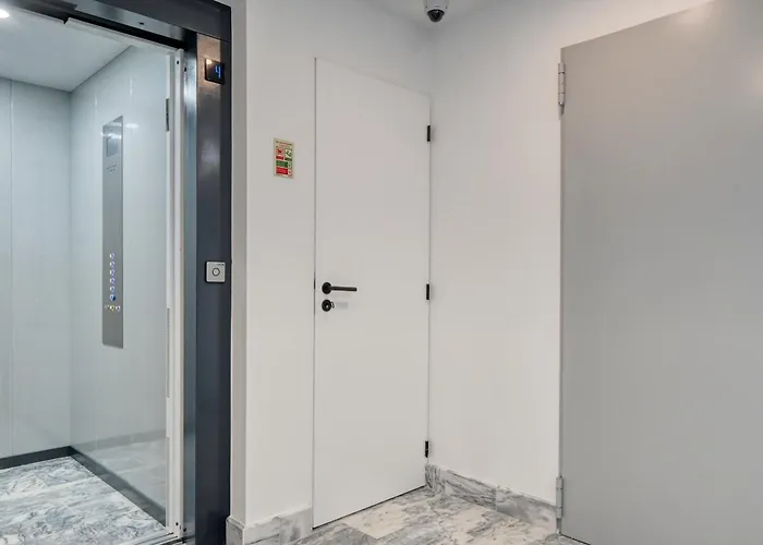 Bse15 4k, A In Madeira * 丰沙尔