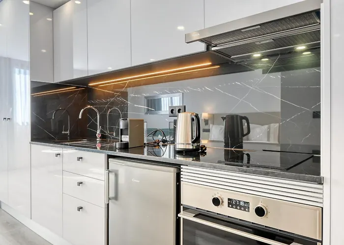 Bse15 4k, A In Madeira * 丰沙尔